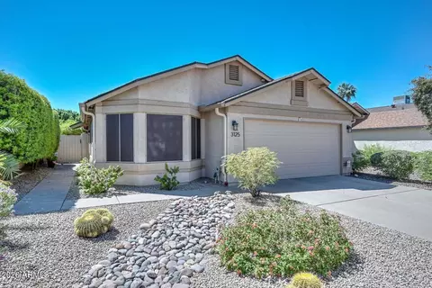 3125 E Siesta Ln, Phoenix, AZ 85050