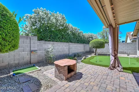 Exterior - 3125 E Siesta Ln, Phoenix, AZ 85050 photo 5 of 8