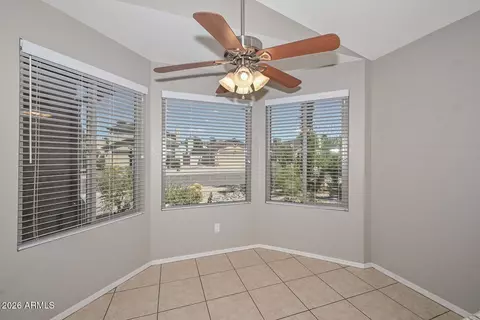 Dining - 3125 E Siesta Ln, Phoenix, AZ 85050 photo 1 of 4