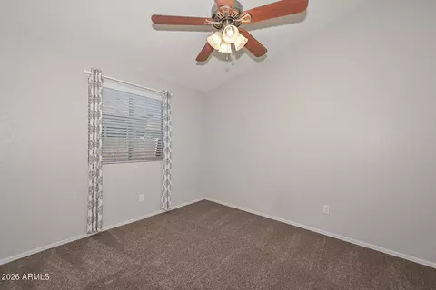 Bedroom - 3125 E Siesta Ln, Phoenix, AZ 85050 photo 4 of 5