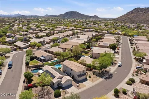 View/Area - 2249 E Soft Wind Dr, Phoenix, AZ 85024 photo 10 of 11