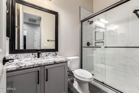 Bath - 2046 N Steele Cir, Mesa, AZ 85207 photo 2 of 5