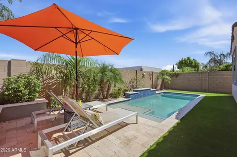 2840 E Sunland Ave, Phoenix, AZ 85040