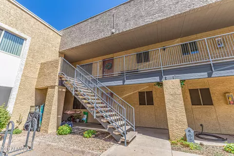 Exterior - 1014 E Spence Ave #208, Tempe, AZ 85281 photo 2 of 6