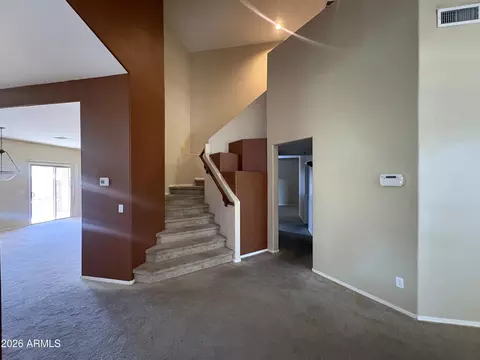 2530 W Allens Peak Dr, San Tan Valley, AZ 85142