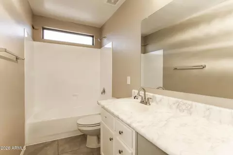 Bath - 1346 E Dunbar Dr, Phoenix, AZ 85042 photo 2 of 2