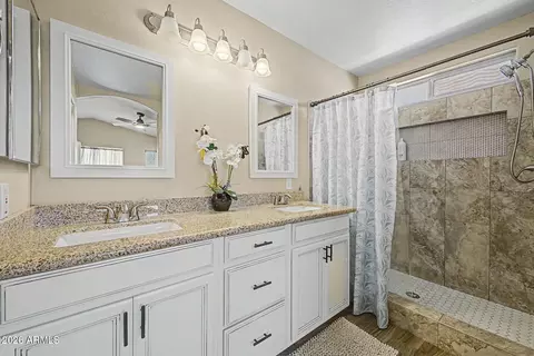 Bath - 9339 E Lompoc Ave, Mesa, AZ 85209 photo 2 of 4