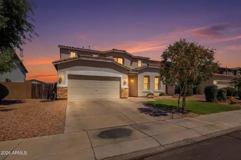 388 E Harold Dr, San Tan Valley, AZ 85140