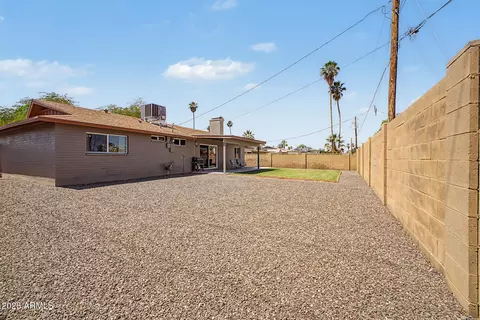 Exterior - 236 E Minton Dr, Tempe, AZ 85282 photo 5 of 6