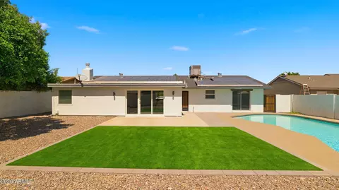 Exterior - 2839 E Sierra St, Phoenix, AZ 85028 photo 8 of 16
