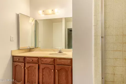 Bath - 1626 E Garnet Ave, Mesa, AZ 85204 photo 3 of 3