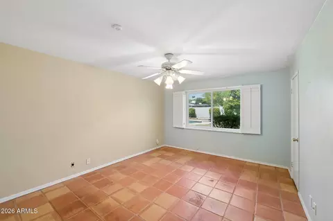 4902 E Osborn Rd, Phoenix, AZ 85018 photo 17