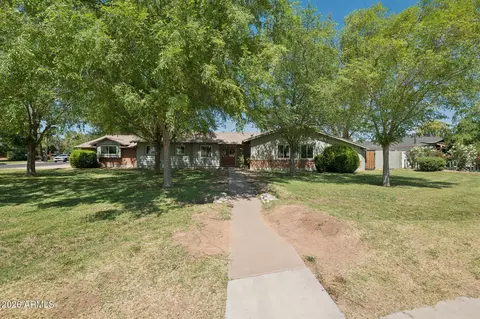 4902 E Osborn Rd, Phoenix, AZ 85018