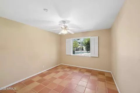 4902 E Osborn Rd, Phoenix, AZ 85018 photo 21