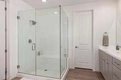 Bath - 3746 Earll Dr, Phoenix, AZ 85018 photo 5 of 5