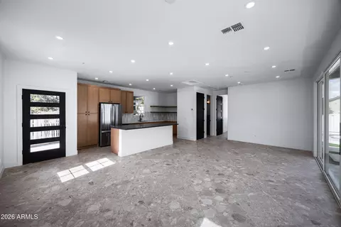 Living - 2974 E Camellia Dr, Gilbert, AZ 85296 photo 6 of 7