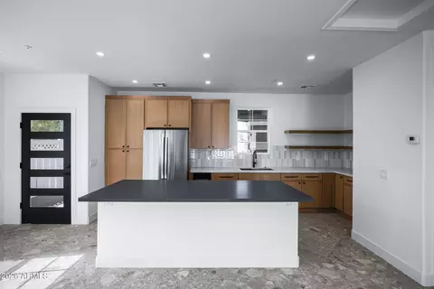 Kitchen - 2974 E Camellia Dr, Gilbert, AZ 85296 photo 10 of 11