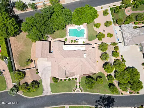 View/Area - 4040 E Mclellan Rd #16, Mesa, AZ 85205 photo 3 of 8
