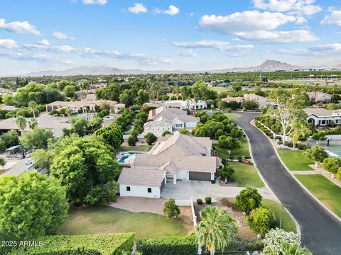 View/Area - 4040 E Mclellan Rd #16, Mesa, AZ 85205 photo 4 of 8