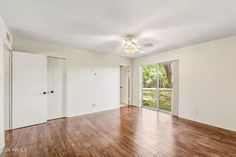 Bedroom - 1022 W Las Palmaritas Dr, Phoenix, AZ 85021 photo 3 of 3
