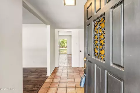 Entry Way - 1022 W Las Palmaritas Dr, Phoenix, AZ 85021 photo 1 of 1
