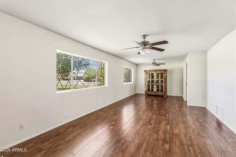 Living - 1022 W Las Palmaritas Dr, Phoenix, AZ 85021 photo 1 of 4