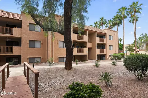 3031 N Civic Center Plz #230, Scottsdale, AZ 85251
