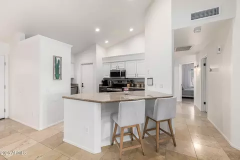 Kitchen - 1514 E Le Marche Ave, Phoenix, AZ 85022 photo 1 of 2