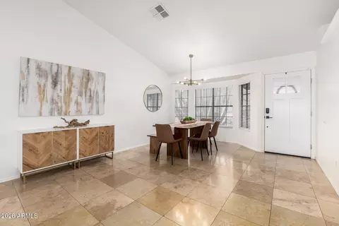 Dining - 1514 E Le Marche Ave, Phoenix, AZ 85022 photo 1 of 2