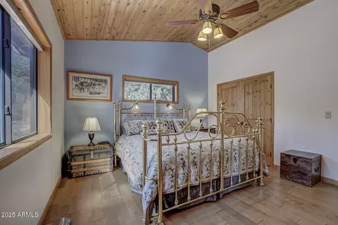 Bedroom - 4037 W Sage Ct, Pine, AZ 85544 photo 1 of 10
