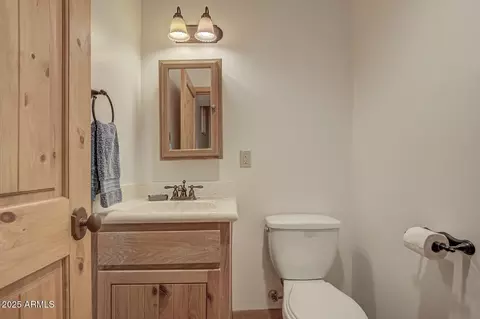 Bath - 4037 W Sage Ct, Pine, AZ 85544 photo 5 of 5