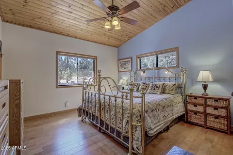 Bedroom - 4037 W Sage Ct, Pine, AZ 85544 photo 2 of 10