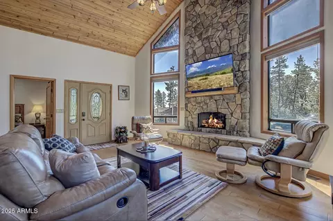 Living - 4037 W Sage Ct, Pine, AZ 85544 photo 1 of 5