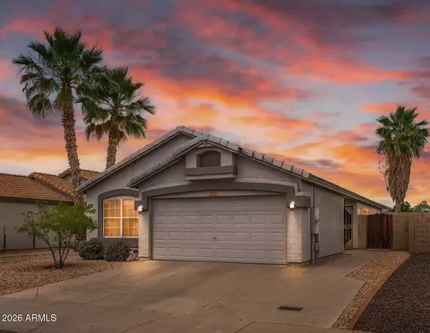 3068 W Salter Dr, Phoenix, AZ 85027