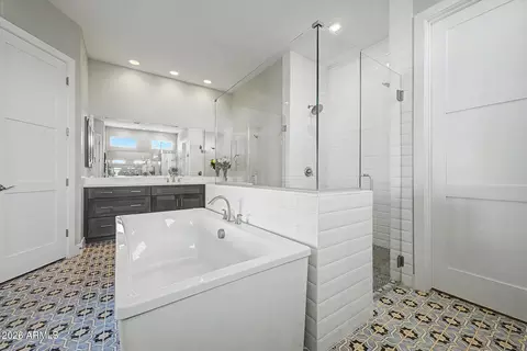 Bath - 1716 E Melrose St, Mesa, AZ 85203 photo 4 of 13
