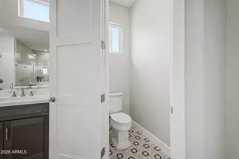 Bath - 1716 E Melrose St, Mesa, AZ 85203 photo 2 of 13