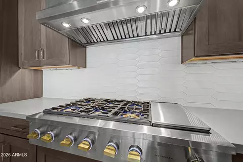 Kitchen - 1716 E Melrose St, Mesa, AZ 85203 photo 5 of 6