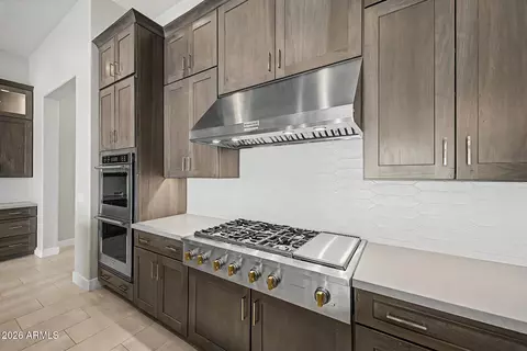 Kitchen - 1716 E Melrose St, Mesa, AZ 85203 photo 4 of 6