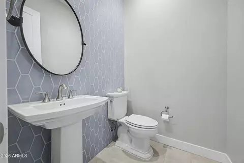 Bath - 1716 E Melrose St, Mesa, AZ 85203 photo 1 of 13