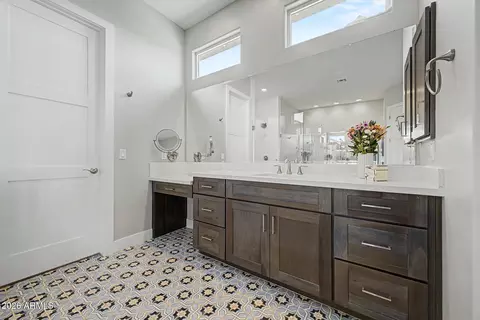 Bath - 1716 E Melrose St, Mesa, AZ 85203 photo 5 of 13
