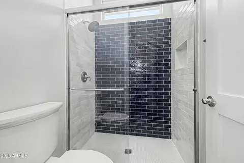 Bath - 1716 E Melrose St, Mesa, AZ 85203 photo 11 of 13