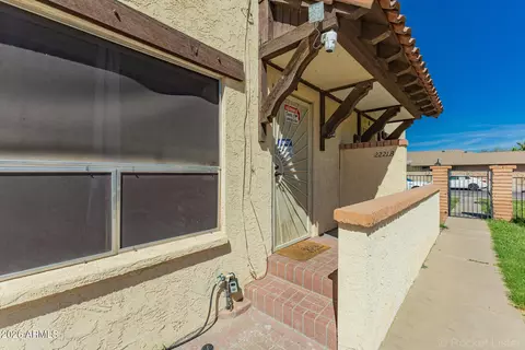 2221 W Turney Ave #B, Phoenix, AZ 85015
