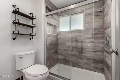 Bath - 136 E Palmcroft Dr, Tempe, AZ 85282 photo 5 of 5