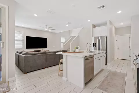 Entry Way - 9310 E Sequence Ave, Mesa, AZ 85212 photo 1 of 4