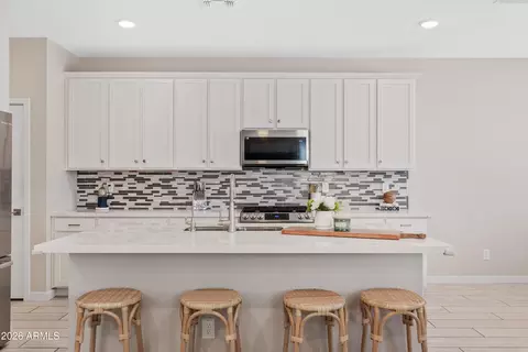 Kitchen - 9310 E Sequence Ave, Mesa, AZ 85212 photo 1 of 4