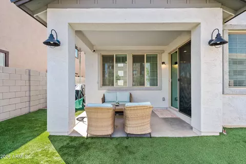 Exterior - 9310 E Sequence Ave, Mesa, AZ 85212 photo 4 of 11