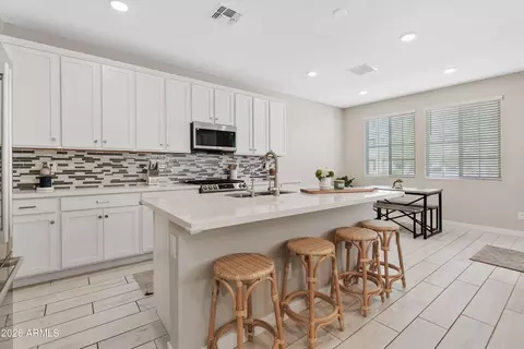 Kitchen - 9310 E Sequence Ave, Mesa, AZ 85212 photo 1 of 5
