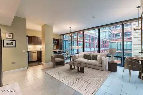 4808 N 24th St #305, Phoenix, AZ 85016