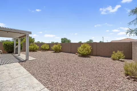Exterior - 873 E Saratoga St, Gilbert, AZ 85296 photo 6 of 9