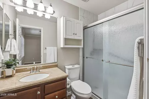 Bath - 873 E Saratoga St, Gilbert, AZ 85296 photo 1 of 2